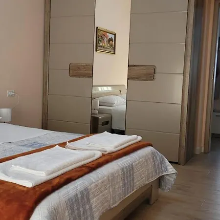 Zana's Appartement Tirana